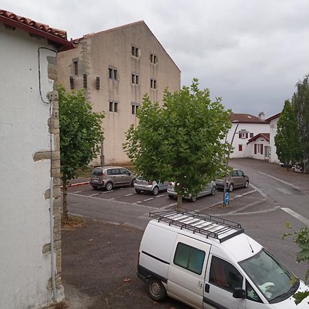 Logement Entier 5 Personnes Apartment Irissarry Bagian luar foto